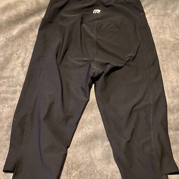 Marika Leggings - Picture 2 of 3